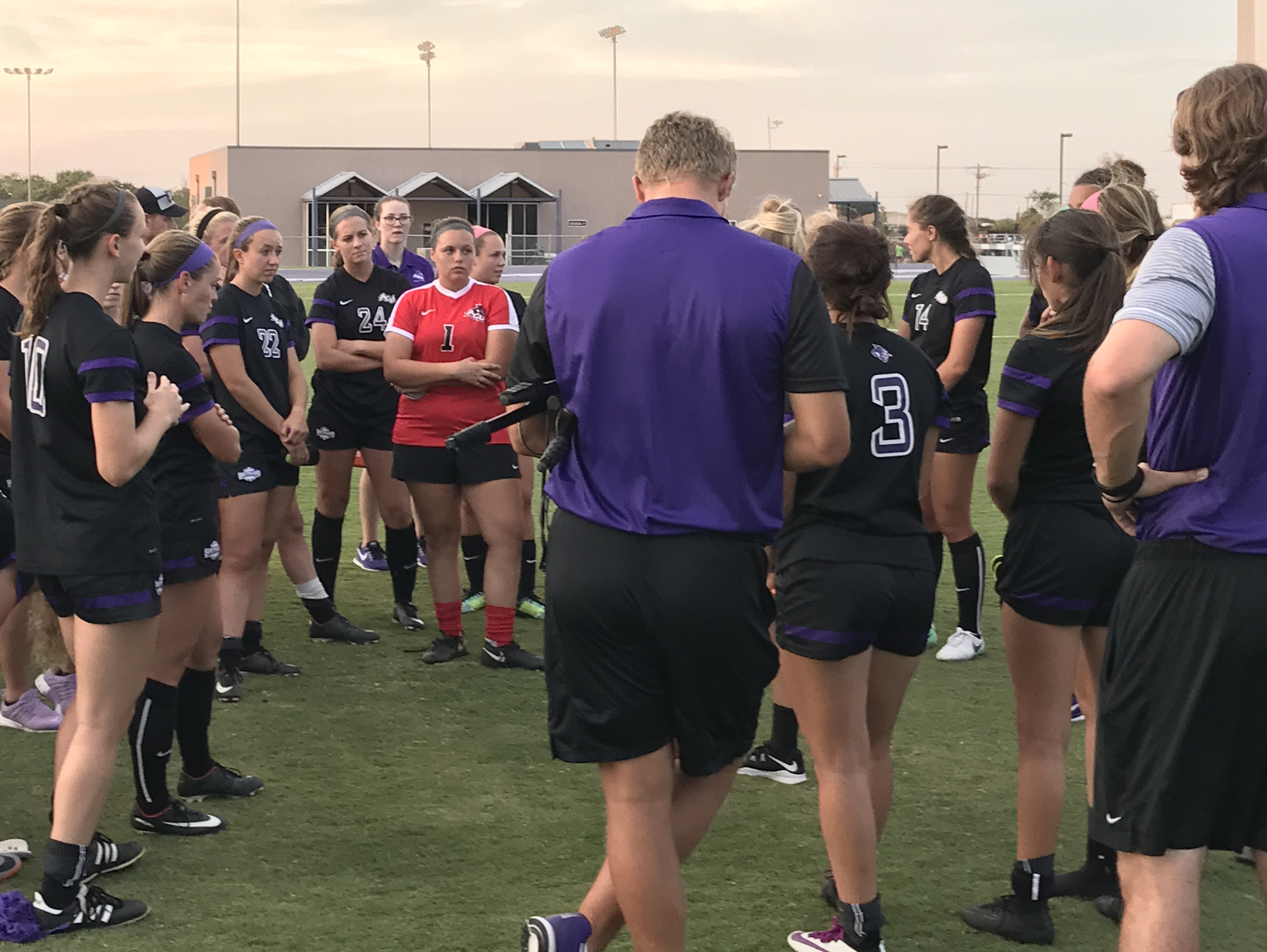 Soccer splits games in Louisiana, looks to bounce back at home Optimist