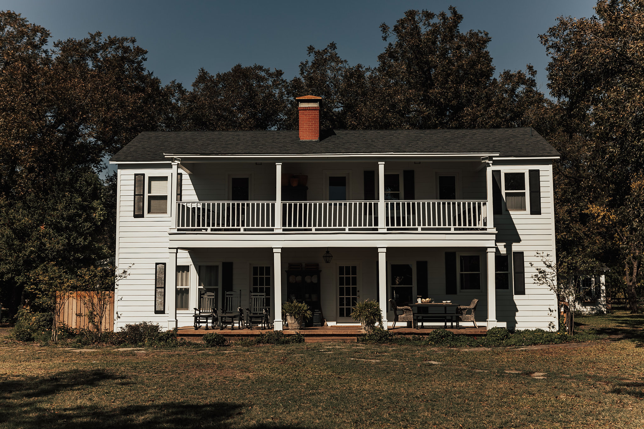 Riley's Front Porch Market to feature vintage items - The Optimist