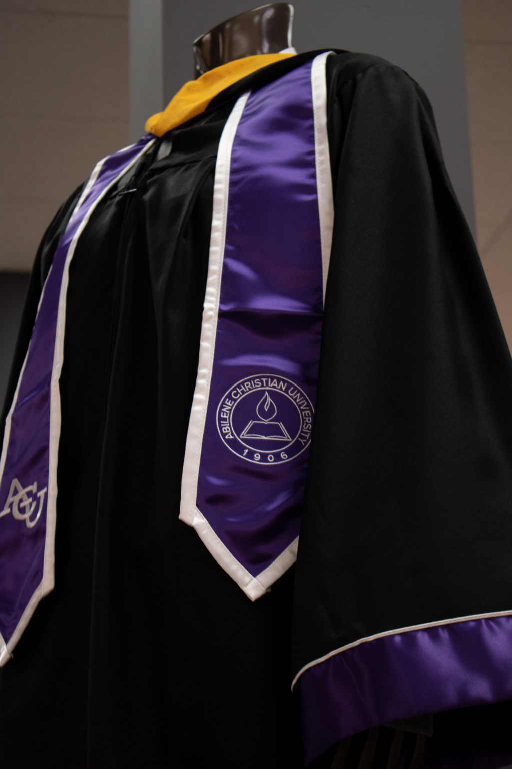 New regalia unveiled for bachelor, masters students - The Optimist