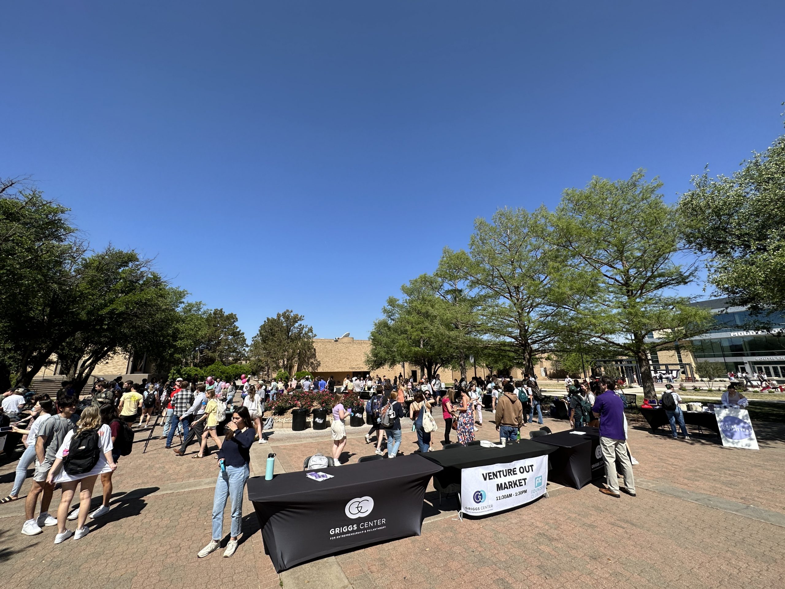 3rd biannual Venture Out market showcases student businesses