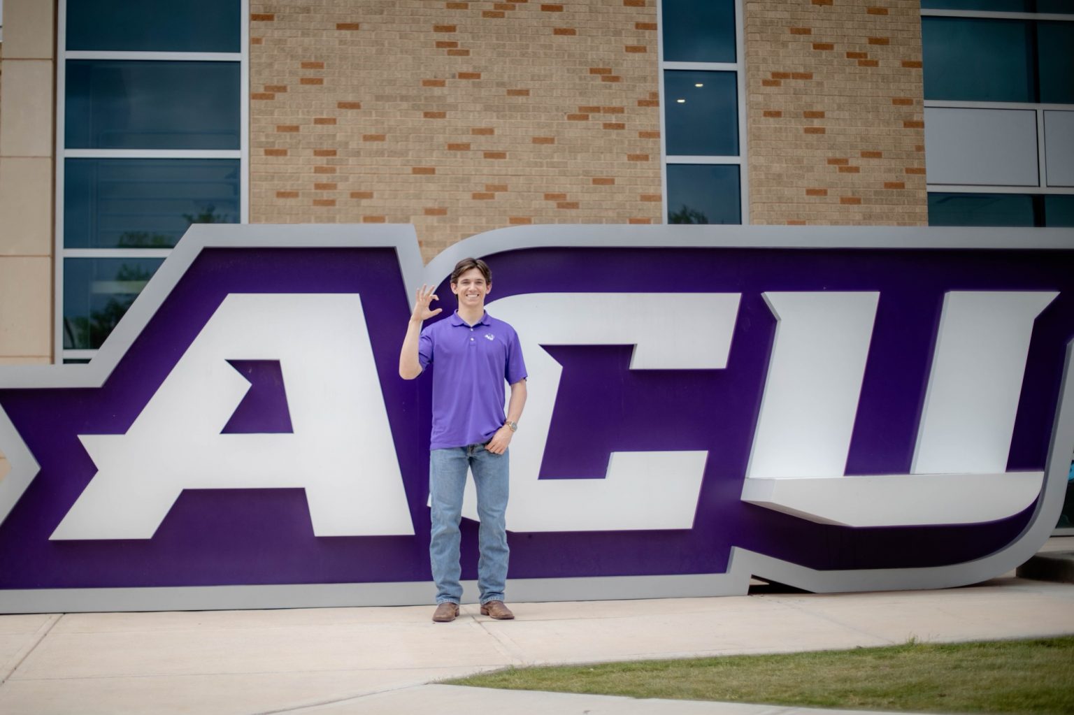 Seniors receive Mr. ACU, Miss ACU, other honors - The Optimist