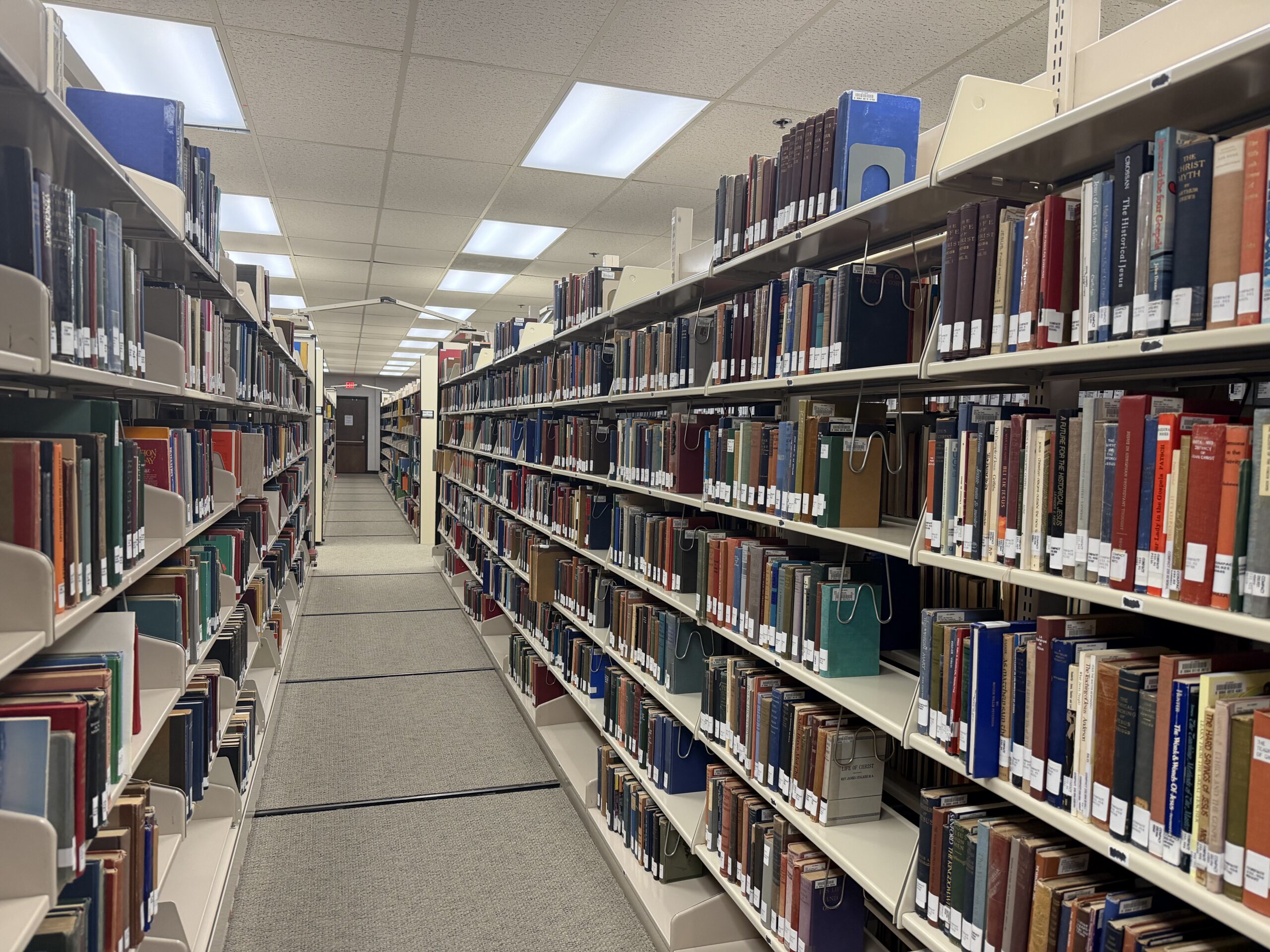 New library dean brings 18 years of leadership to ACU - The Optimist