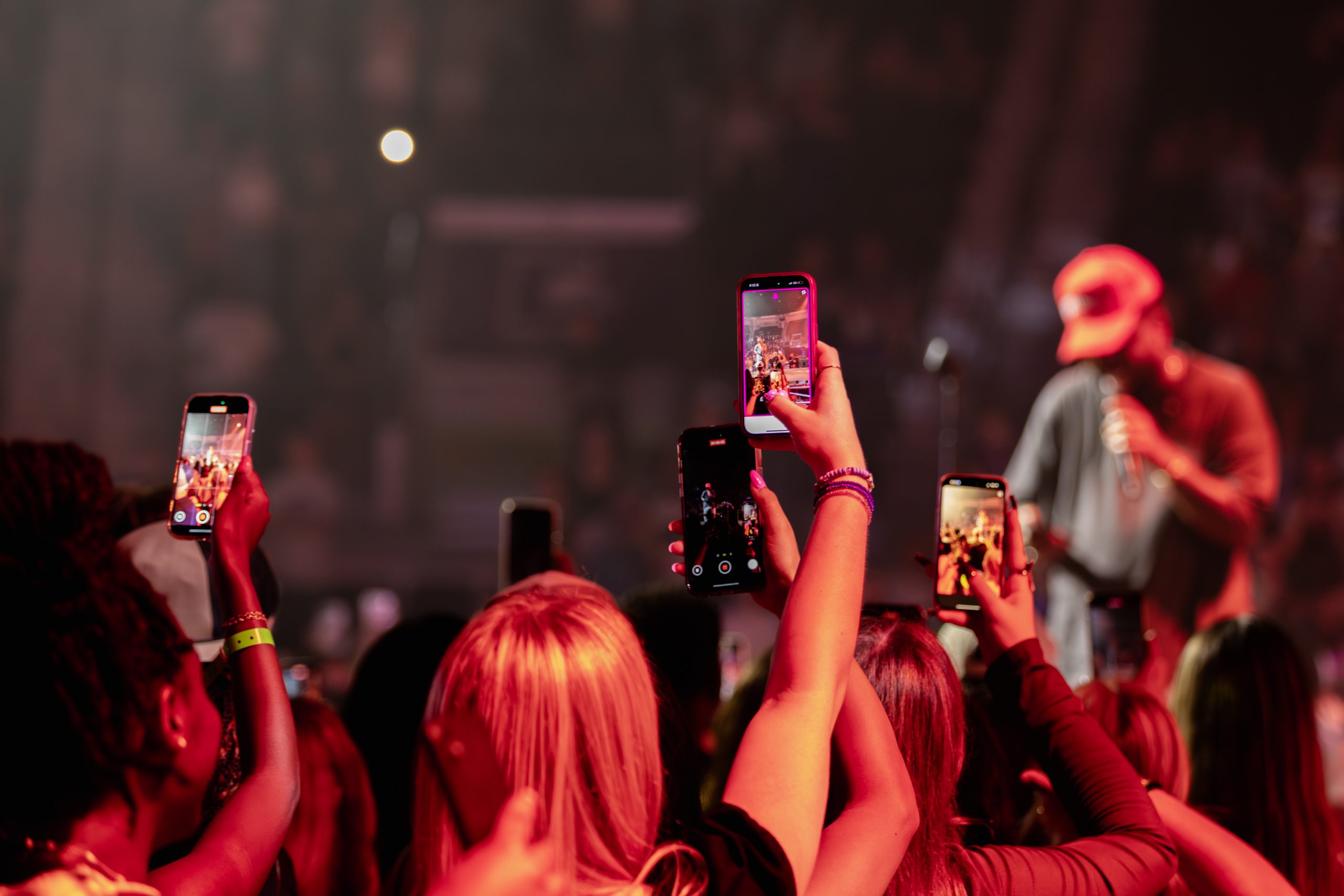 Concert culture shifts as students document more